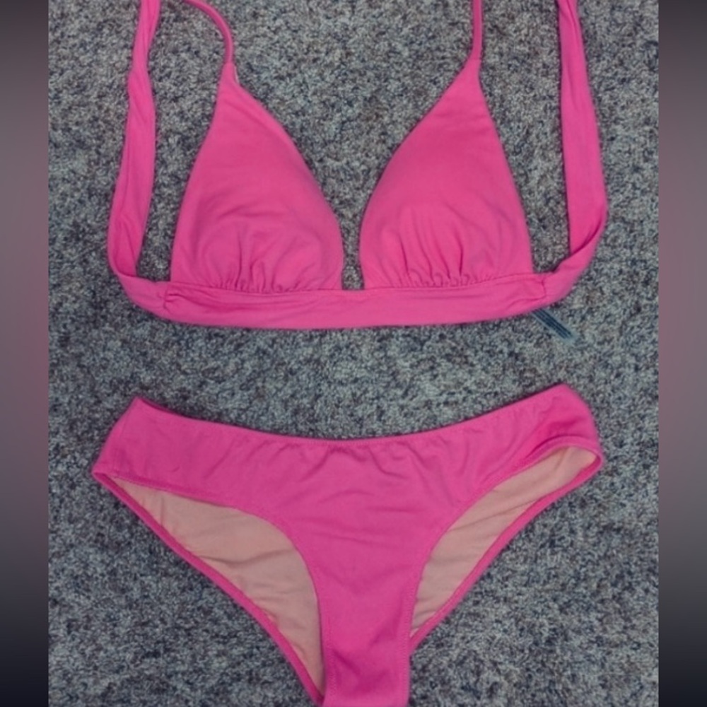 2/$15Victoria's Secret Hot Pink push up halter Bikini Set scrunch bottom